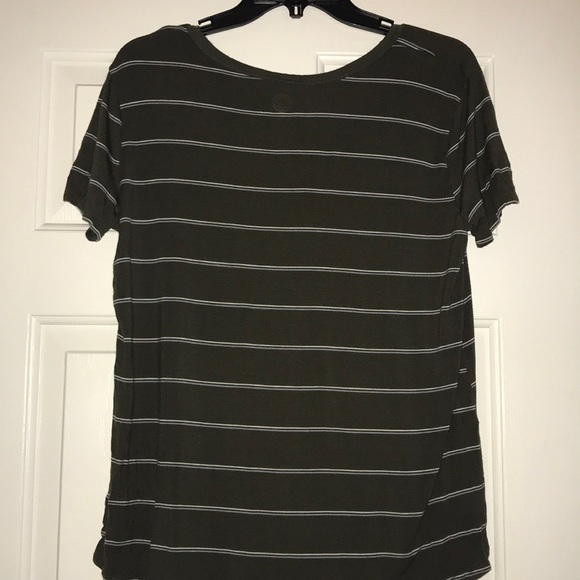 green striped tshirt - Picture 3 of 3
